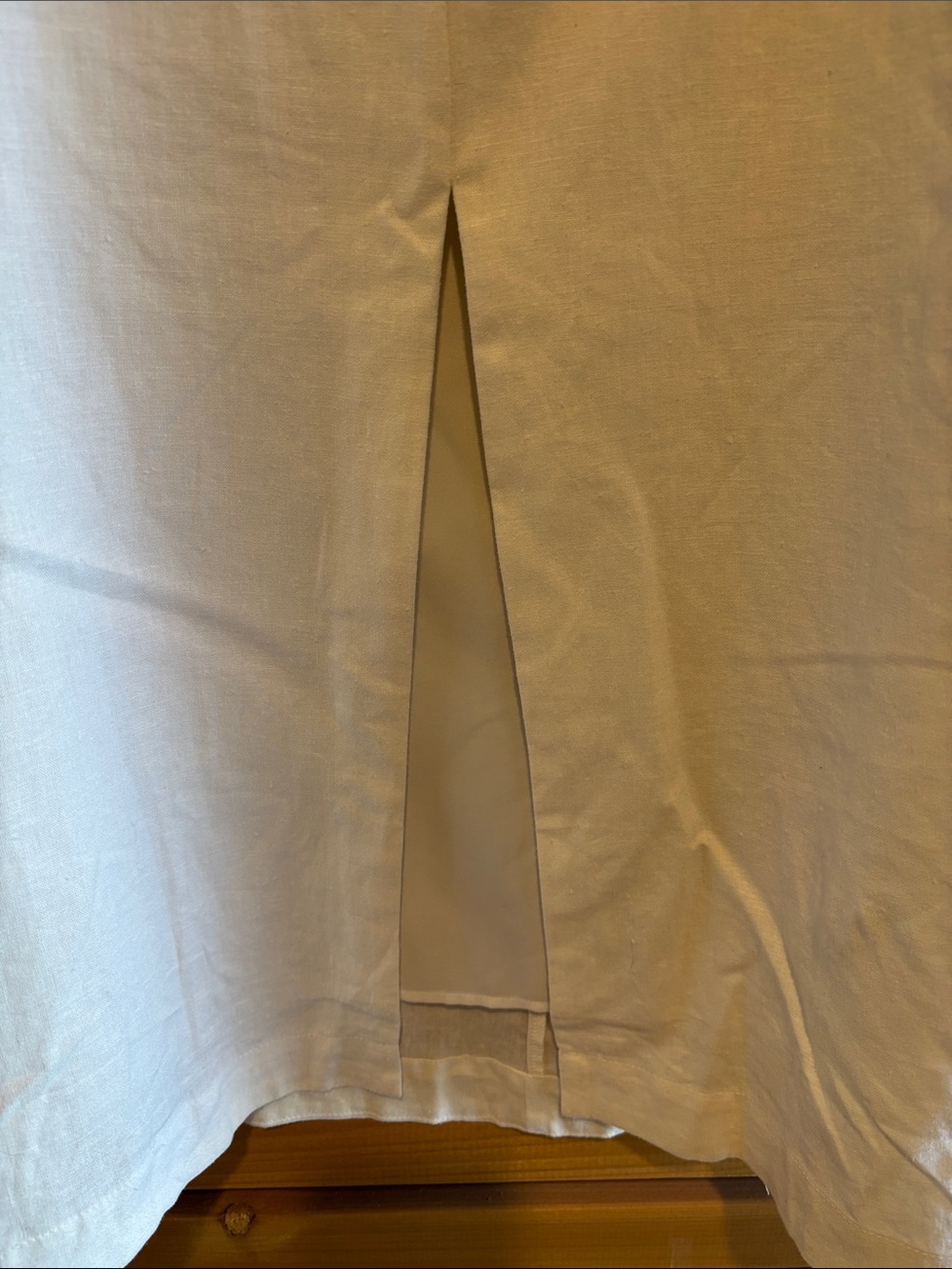 Banana Republic White A-Line Midi Skirt with Front Buttons and Center Slit - Picture 4 of 7